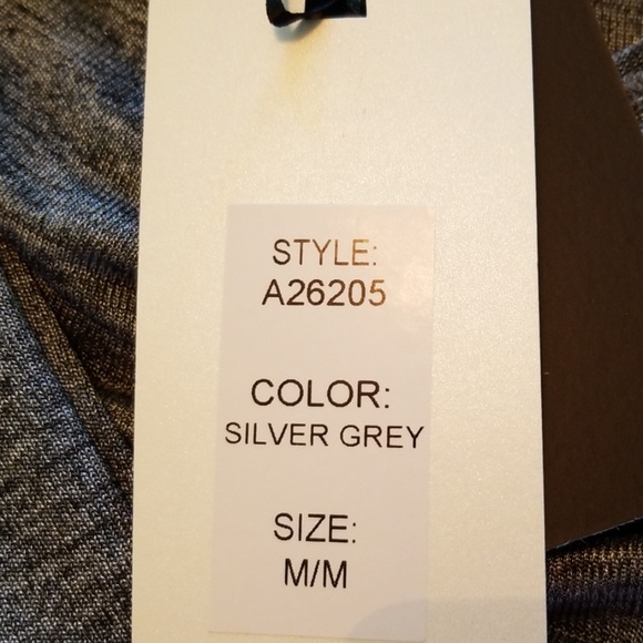 Top - Picture 5 of 6